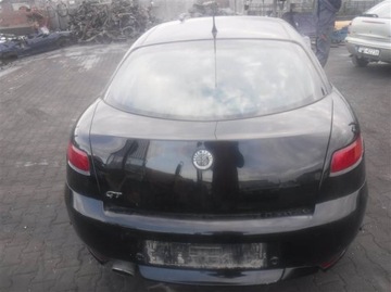 Крышка зад alfa romeo gt фото №1