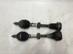 Skoda rapid seat audi vw 1.6 tdi піввісь ліва коротка фото №1