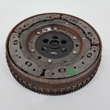 Колесо двомасовий renault clio v 1.2 tce 123101804r фото №1