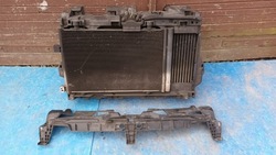 Pas переднее радиатор peugeot 508 rxh 10- hyb фото №1