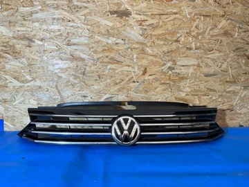 Volkswagen passat b8 решітка решітка радіатора 3g0853653 фото №1