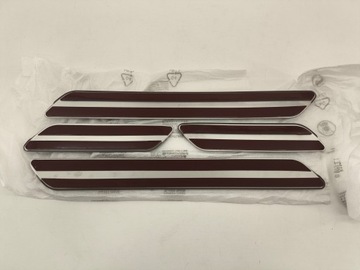 Планки порогові накладка na поріг toyota c-hr chr фото №1