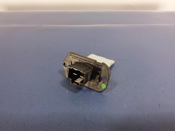 Hyundai i10 i резистор резистор вентилятор фото №1