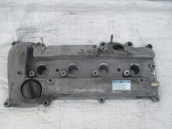 Кришка клапанів головки toyota avensis t25 verso rav4 2.0 vvti фото №1