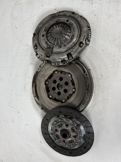 Citroen peugeot opel 1.5 hdi колесо двухмассовый сцепление фото №1