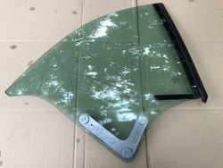 Audi a5 cabrio стекло правая задняя кузовная 2009r фото №1