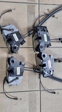 Замок двері перед зад hyundai tucson iii 15- 5p 7p фото №1