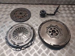 Колесо двомасовий диск притиск підшипник volkswagen touran i 2.0 tdi 2294000113 фото №1