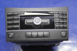 Радіопрогравач cd mercedes w212 a2129003908 фото №1