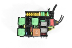 Коробка предохранителей 9815676480 vivaro c 508 ii ds9 ds7 фото №1