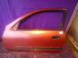 Nissan almera n16 hb 3d 00-06 двері ліві перед фото №1