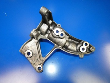 Volvo v40 ii 12- 1.6 d2 лапи кріплення фото №1