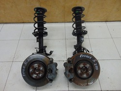 Поворотна опора амортизатор mcpherson  права range rover evoque 2.0d фото №1