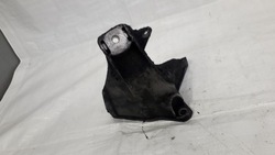 Лапи двигуна 8d0199308ab vw passat b5 1.9 tdi фото №1