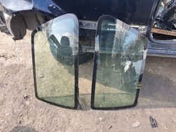 Стекло левая зад задняя заднее кузовная vw golf iii 96r 1.9 d chb 3d фото №1