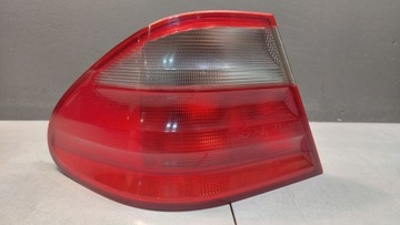 Лампа лівий зад mercedes clk c208 2.3 фото №1