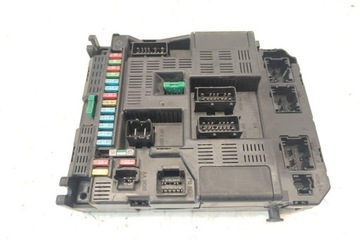 Коробка запобіжників peugeot 307 3a/c 9636760580f 1.6l бензин 80kw фото №1