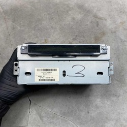 Радіо зчитувач cd v70 iii xc70 iii s80 ii xc60 i фото №1