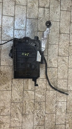 Основа корпус акумулятора dacia sandero iii 648946748r фото №1