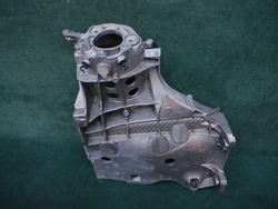 Четверть передняя болты aston martin db11 dbs superleggera 2016-2024r фото №1