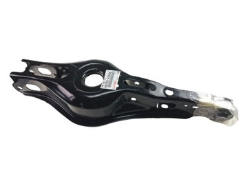 Lexus toyota camry harrier rav4 рычаг зад левый правые нижний оригинал фото №1