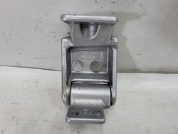 Sprinter 910 петля нижний дверь правые зад a9107408800 фото №1