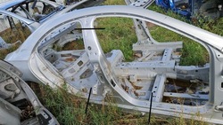 Mercedes cla w117 117 чверть стійка середній праві поріг фото №1