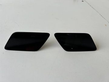 Audi q5 80a заглушка склоомивача ліва права оригінал фото №1