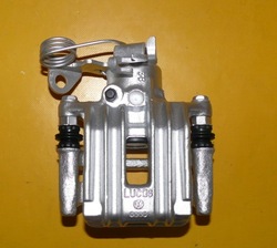 Супорт лівий зад skoda superb i 245/10mm 01-06r. фото №1