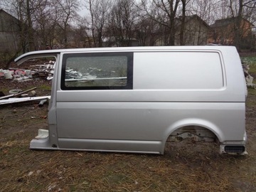 Чверть крило bok лівий зад задній vw transporter t5 довгий 03- фото №1