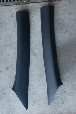 Обшивка стійка a l / p skoda octavia ii rs чорні фото №1