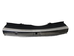 Защита порога багажника audi a5 sportback 8t8864513 фото №1