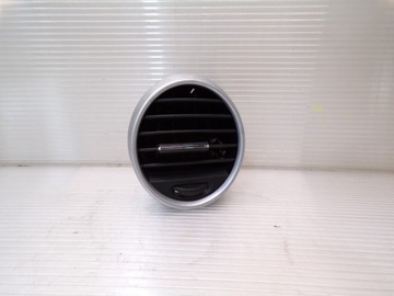 Решітка повітропровід ліва mercedes w164 ml x164 gl 1648301954 фото №1