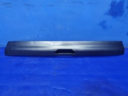 Ford kuga mk2 накладка крышки багажника оригинал cj54-s423a40-a фото №1