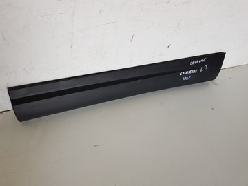 Maserati levante планка двері ліва зад задня фото №1