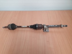 Піввісь перед права renault експрес 1.5 блакитний dci 391009795r фото №1