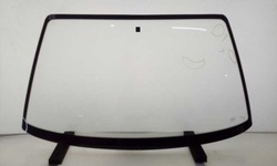 Стекло лобовое передняя renault clio i 1991-1998 бесцветная фото №1