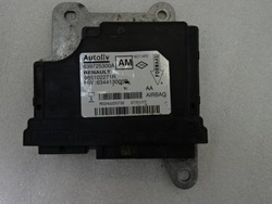 Renault kadjar датчик подушок подушка безпеки 639725300a фото №1