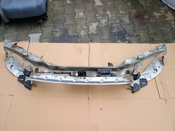 Pas переднее усилитель volvo s40 v50 фото №1
