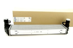 Интеркулер laguna ii 1.9 2.0 dci 2.2 dci valeo фото №1