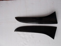 Планка спойлер кришки mercedes e w213 праві лівий фото №1