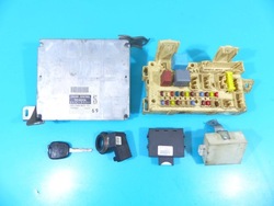 Компьютер набор toyota avensis ii t25 2.0 d4d фото №1