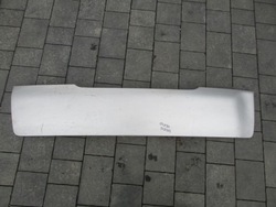 Планка накладка крышки зад toyota yaris verso фото №1