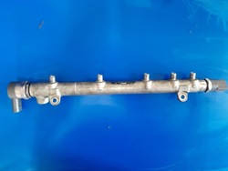 Планка вприскувальний mercedes 2.2 cdi 0445214038 фото №1