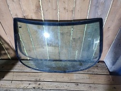 Стекло задняя с подогревом mercedes w210 1998 год a2106700180 фото №1