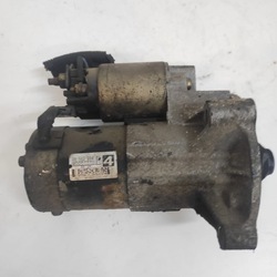 Стартер 12v citroen c5 peugeot mitsubishi 9656299480 фото №1