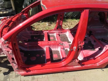 Лівий поріг стійка переднє bok kia rio iv v 17- фото №1