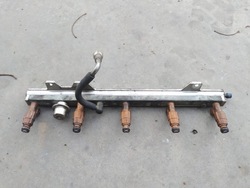 Планка вприскувальний пального комплект 9202710 2.4t 2.4 t volvo s60 2002 volvo фото №1