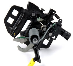 Ford оригинальный номер jr3a-16700-ae замок крышки двигателя фото №1