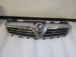 Opel zafira b 1.7 решётка радиатора решётка бампера передней фото №1